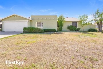 Phoenix house for rent - 14401 N 36TH St Phoenix, AZ 85032