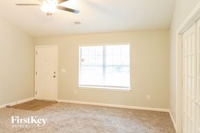 Powder Springs house for rent - 1456 Chaseway Circle Powder Springs, GA 30127