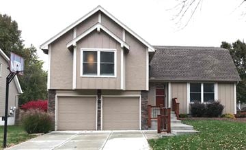 Olathe house for rent - 14805 S Wyandotte Dr. Olathe, KS 66062