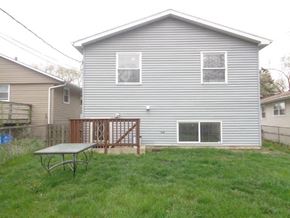 Round Lake Beach house for rent - 1514 Goldenrod Ter Round Lake Beach, IL 60073