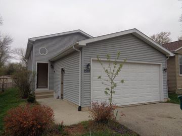 Round Lake Beach house for rent - 1514 Goldenrod Ter Round Lake Beach, IL 60073