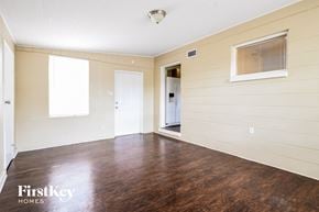 Tampa house for rent - 1521 Heather Ave Tampa, FL 33612