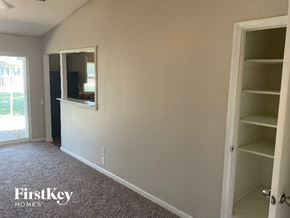 Florissant house for rent - 1525 Aintree Dr Florissant, MO 63033