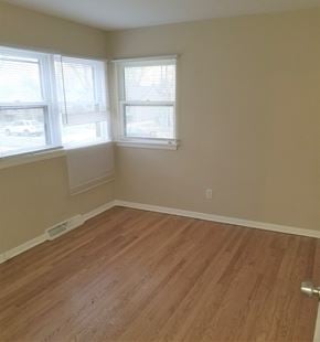Westchester house for rent - 1526 Mandel Ave Westchester, IL 60154