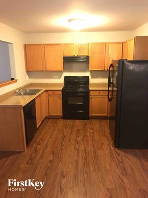 Aurora house for rent - 1576 Linden Park Ln Aurora, IL 60504