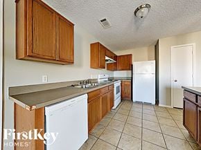 Glenn Heights house for rent - 1600 Shady Shores Dr Glenn Heights, TX 75154