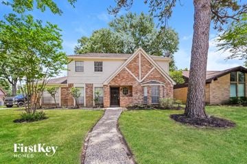 Houston house for rent - 16010 Pebble Bend Dr Houston, TX 77068