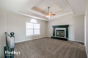 Raymore house for rent - 1603 Roberta Dr Raymore, MO 64083