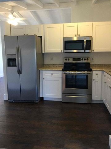 Fort Lauderdale house for rent - 1608 NW 15th Ct Fort Lauderdale, FL 33311