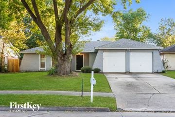 Friendswood house for rent - 16310 Forest Bend Ave Friendswood, TX 77546