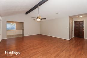 Friendswood house for rent - 16310 Forest Bend Ave Friendswood, TX 77546