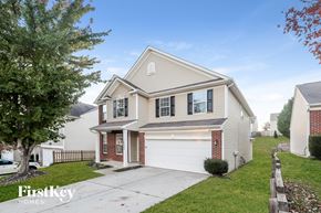 Charlotte house for rent - 16422 Austringer Place Charlotte, NC 28278