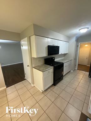 South Holland house for rent - 16817 Ellis Ave South Holland, IL 60473
