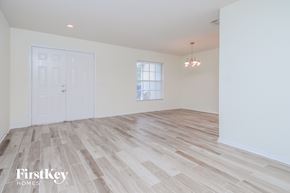 Lithia house for rent - 17006 Falconridge Rd Lithia, FL 33547