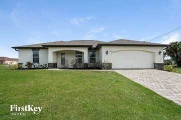Cape Coral house for rent - 1719 NW 25 Ln Cape Coral, FL 33993