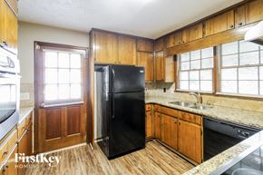 Lilburn house for rent - 1739 Killian Hill Road SW Lilburn, GA 30047