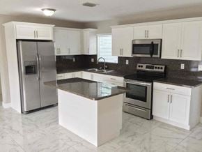 Miami Gardens house for rent - 17413 NW 48 Pl Miami Gardens, FL 33055