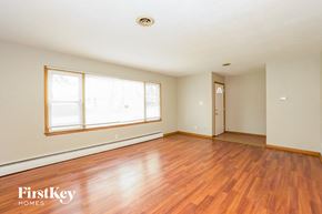 Lansing house for rent - 17922 Rose Ave Lansing, IL 60438