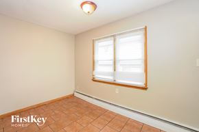 Lansing house for rent - 17922 Rose Ave Lansing, IL 60438
