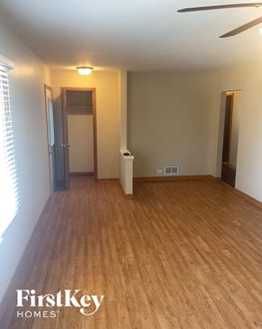 Homewood house for rent - 1802 Evergreen Rd Homewood, IL 60430