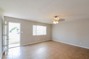 Phoenix house for rent - 18216 N 24th Dr Phoenix, AZ 85023