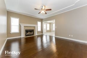 Liberty house for rent - 1869 Current Street Liberty, MO 64068