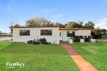 Miami Gardens house for rent - 19100 NW 12th Ave Miami Gardens, FL 33169