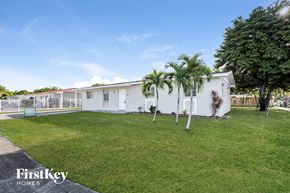 Miami Gardens house for rent - 19424 NW 48 Ave Miami Gardens, FL 33055