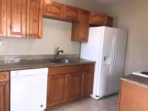 Hollywood house for rent - 1943 Thomas St Hollywood, FL 33020