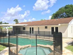 Cutler Bay house for rent - 19462 SW 87th Place Cutler Bay, FL 33157