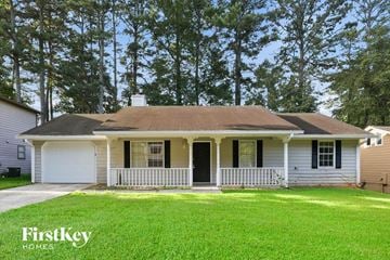 Lithonia house for rent - 2009 Corners Circle Lithonia, GA 30058