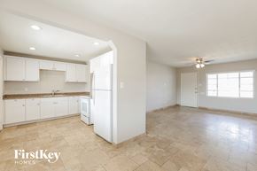 Phoenix house for rent - 2011 W MARYLAND Ave Phoenix, AZ 85015