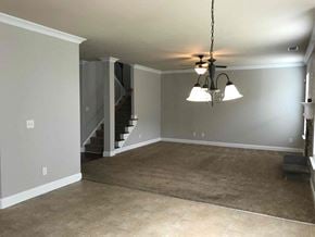 Lithonia house for rent - 2022 Poplar Falls Ave Lithonia, GA 30058