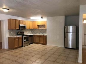 Phoenix house for rent - 2034 N 37TH Pl Phoenix, AZ 85008