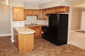 Indianapolis house for rent - 2052 Newhaven Dr Indianapolis, IN 46231