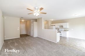North Port house for rent - 2067 N. Chamberlain North Port, FL 34286