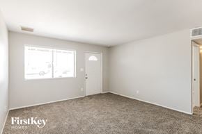 Phoenix house for rent - 2114 W Sunnyside Dr Phoenix, AZ 85029