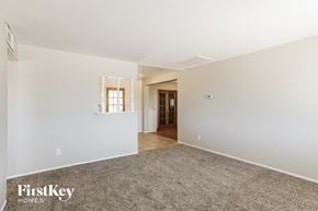 Phoenix house for rent - 2114 W Sunnyside Dr Phoenix, AZ 85029