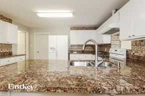Phoenix house for rent - 2126 W SAN MIGUEL Ave Phoenix, AZ 85015