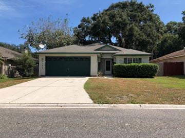 Jacksonville house for rent - 2137 Featherwood Drive W Jacksonville, FL 32233