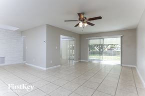 Lauderhill house for rent - 2230 NW 42 Ave Lauderhill, FL 33313