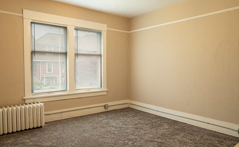 Floor plan for 1 bed, 1 bath, 675 sqft