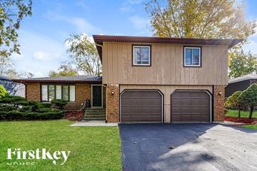 Richton Park house for rent - 22459 Riverside Dr Richton Park, IL 60471