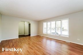 Richton Park house for rent - 22459 Riverside Dr Richton Park, IL 60471
