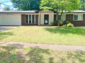Florissant house for rent - 2275 Glenoro Florissant, MO 63033