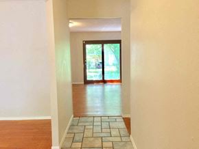 Florissant house for rent - 2275 Glenoro Florissant, MO 63033