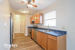 Greenwood house for rent - 2332 Providence Ct Greenwood, IN 46143