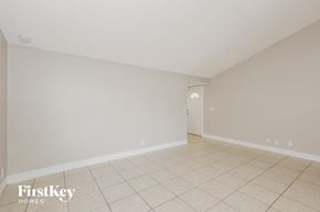 Sunrise house for rent - 2366 NW 110 Terrace Sunrise, FL 33322