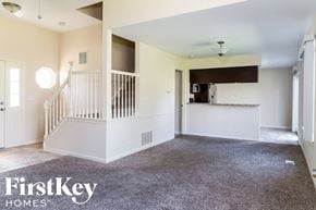 Woodstock house for rent - 2406 Aspen Dr Woodstock, IL 60098
