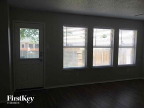Lancaster house for rent - 2434 Meadowgate Lane Lancaster, TX 75134